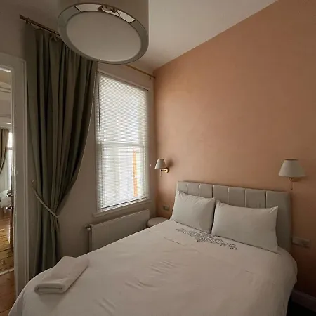 Apartamento Beyoglu,luxury,historical,newly Renovated,istiklal