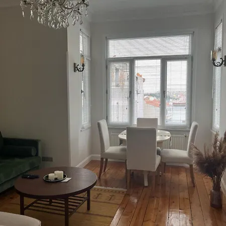 Beyoglu,luxury,historical,newly Renovated,istiklal