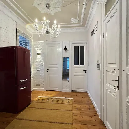 Apartment Beyoglu,luxury,historical,newly Renovated,istiklal *